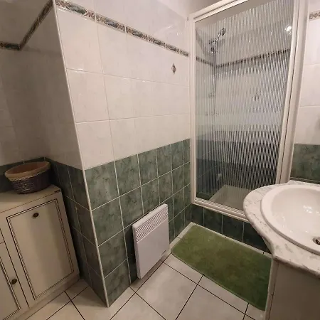 Lejlighed T2/cabine En Rdc, 4 Couchages, Terrasse, Parking Prive, A 50m De L'ocean - St-hilaire-de-riez - Fr-1-224c-50 Saint-Hilaire-de-Riez