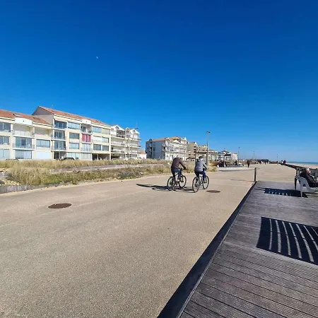 T2/cabine En Rdc, 4 Couchages, Terrasse, Parking Prive, A 50m De L'ocean - St-hilaire-de-riez - Fr-1-224c-50 *