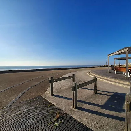 T2/cabine En Rdc, 4 Couchages, Terrasse, Parking Prive, A 50m De L'ocean - St-hilaire-de-riez - Fr-1-224c-50 Saint-Hilaire-de-Riez