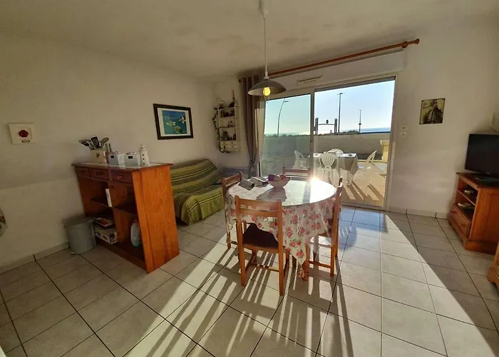 T2/cabine En Rdc, 4 Couchages, Terrasse, Parking Prive, A 50m De L'ocean - St-hilaire-de-riez - Fr-1-224c-50 Apartment Saint-Hilaire-de-Riez