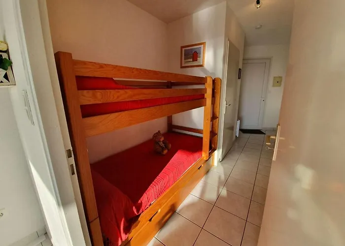 T2/cabine En Rdc, 4 Couchages, Terrasse, Parking Prive, A 50m De L'ocean - St-hilaire-de-riez - Fr-1-224c-50 Apartment *